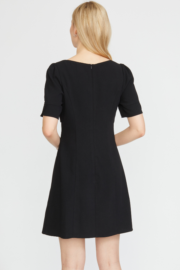 SHORT SLEEVE DRESS W/ BOW DETAIL