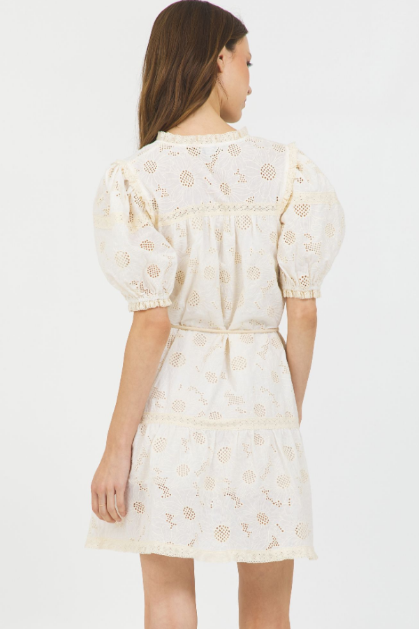 EMBROIDERY S/S BUTTON DOWN MINI DRESS NATURAL