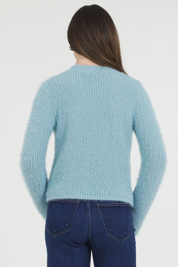 FUZZY PULLOVER SWEATER
