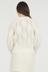 WAVY TEXTURED CREW NECK PULLOVER